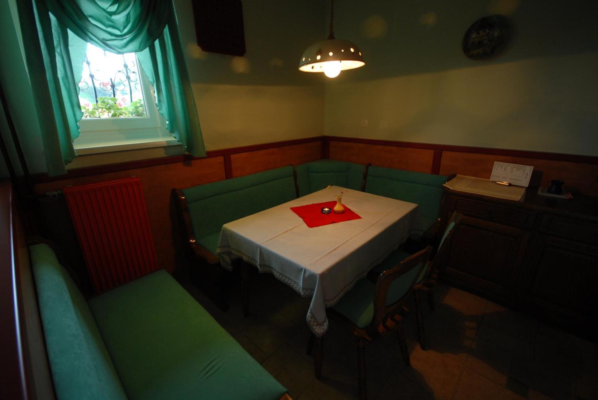 Pod Orehi Guest House Loče pri Poljčanah Zewnętrze zdjęcie