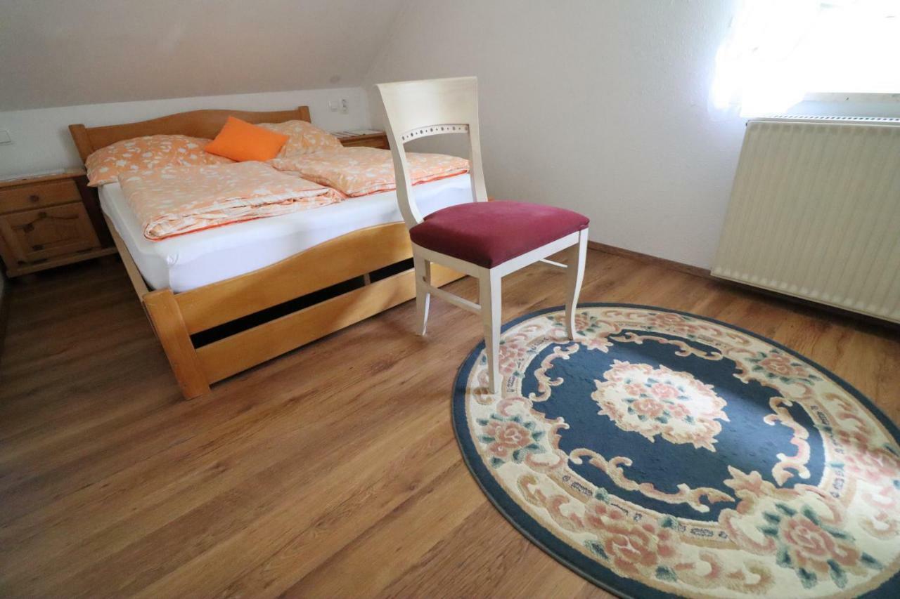 Pod Orehi Guest House Loče pri Poljčanah Zewnętrze zdjęcie