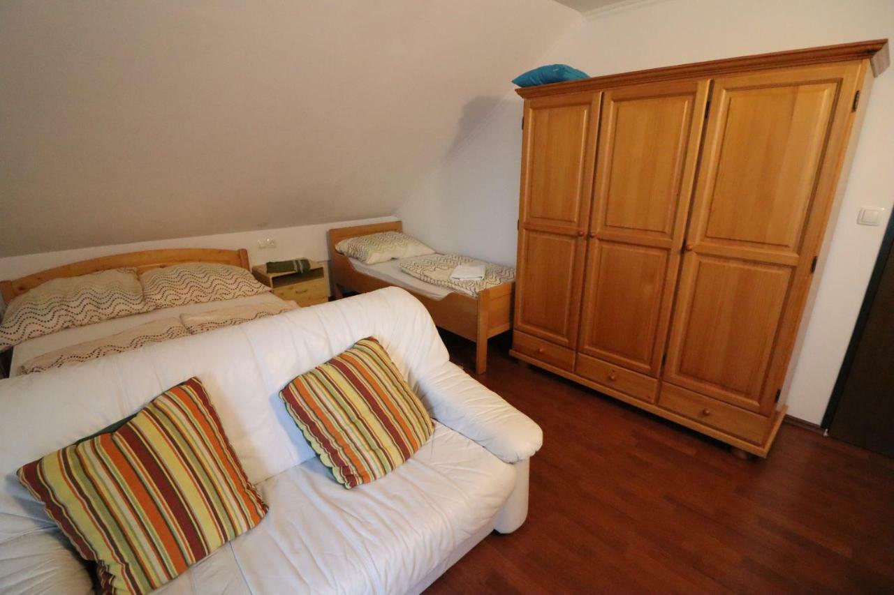Pod Orehi Guest House Loče pri Poljčanah Zewnętrze zdjęcie
